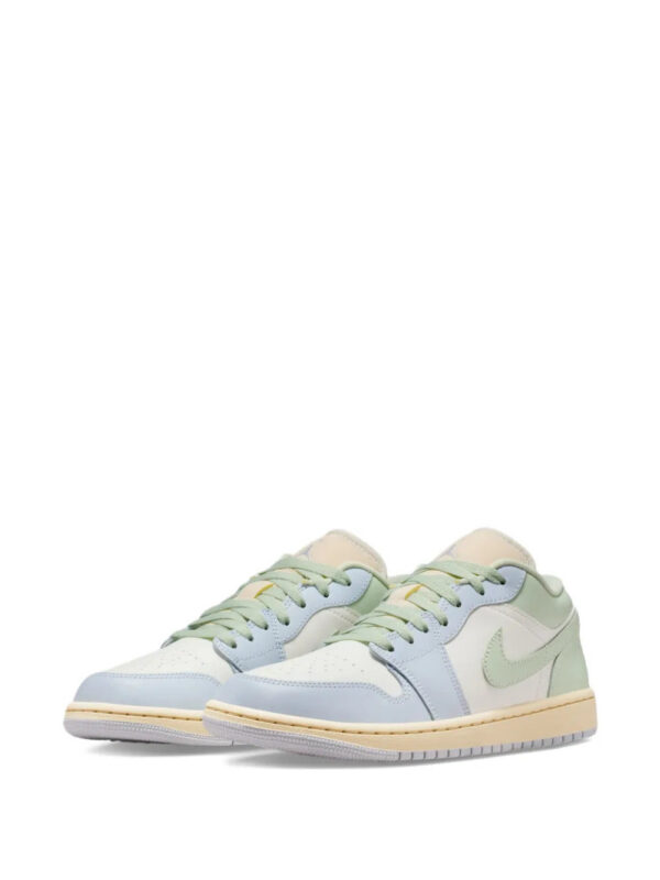 imgi_2_33992072_65013985_1000.jpg Jordan Air Jordan 1Low sneakers
