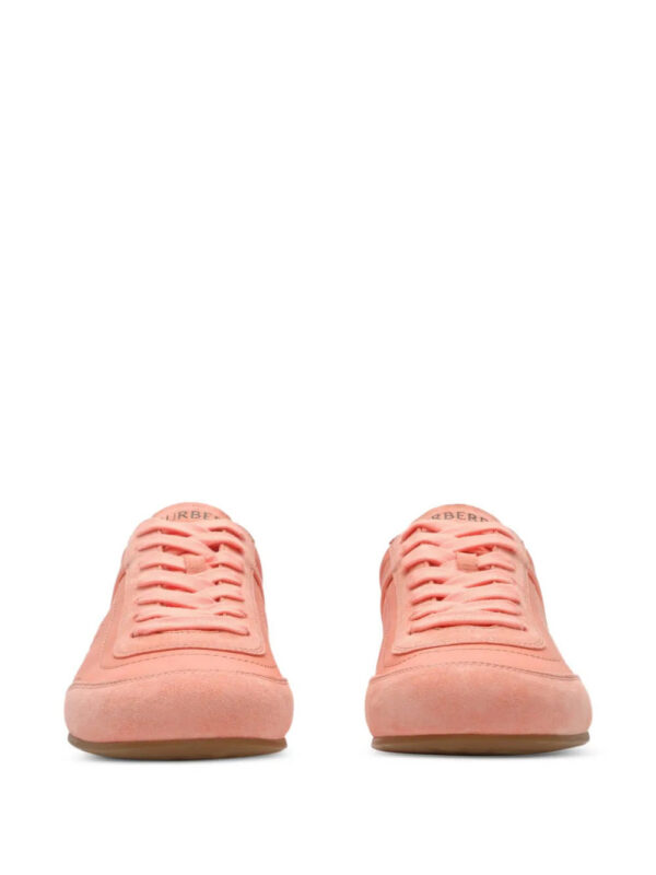 imgi_2_34152294_65282624_1000.jpg Burberry leather Knight Runner sneakers