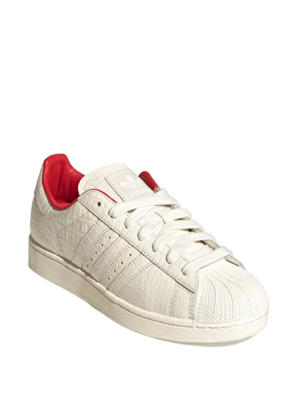 imgi_2_34153136_65147861_1000_eb63675d-87c0-4b12-84fd-5460f731ac86.jpg adidas Superstar II reptile-effect sneakers