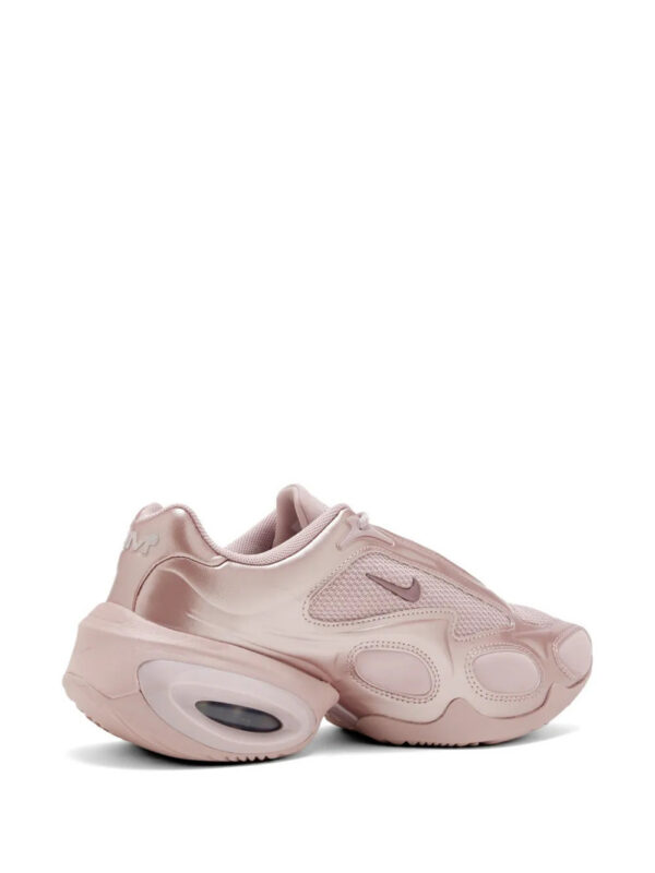 Nike  Air Max Muse logo sneakers
