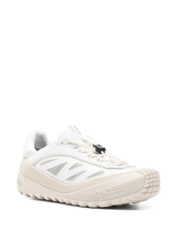 imgi_2_34339092_65548589_1000.jpg Moncler pullstring sneakers