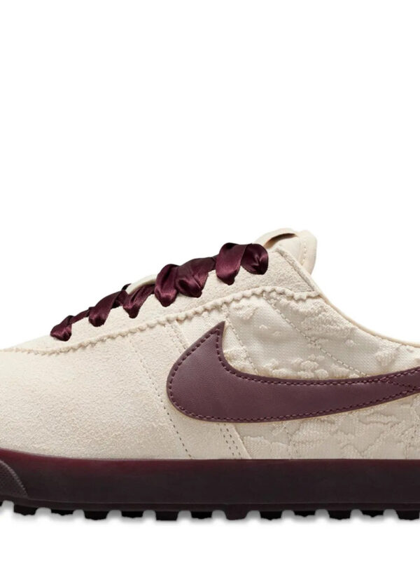 Nike  Astrograbber Leather SE sneakers