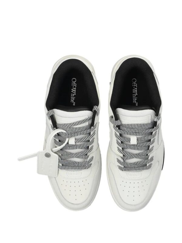 imgi_3_31990254_62098441_1000.jpg Off-White "OOO" sneakers