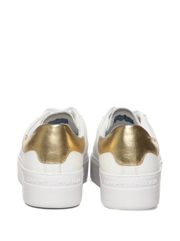 imgi_3_32255069_62149279_1000.jpg Tommy Hilfiger metallic logo sneakers