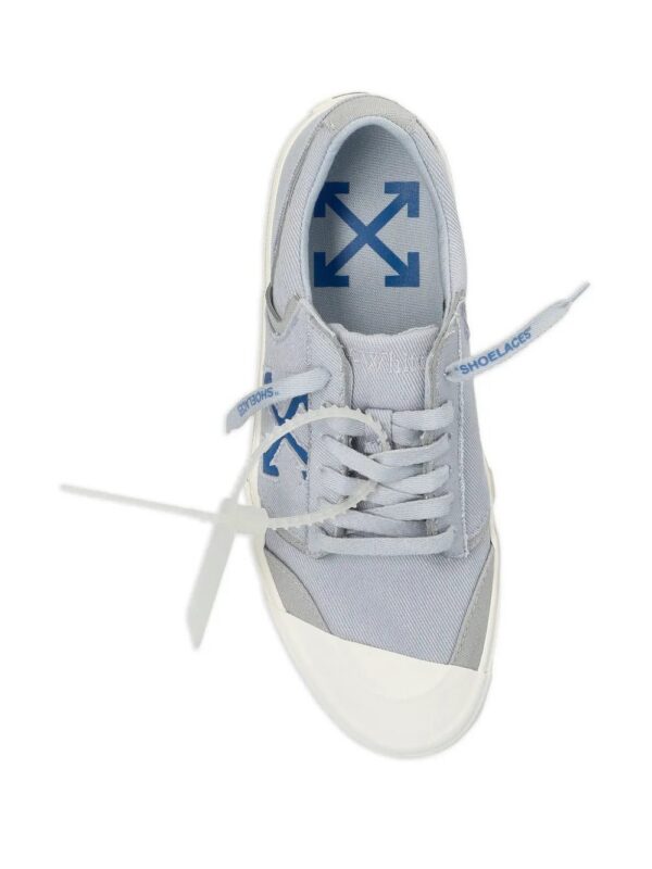 imgi_3_32265570_62378677_1000.jpg Off-White Vulcanized low-top sneakers