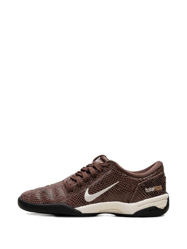 imgi_3_32397852_62888847_1000.jpg Nike Total 90 SE snake-print sneakers