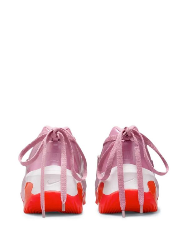 imgi_3_32503087_62624876_1000.jpg Nike x KNWLS lace-up sneakers