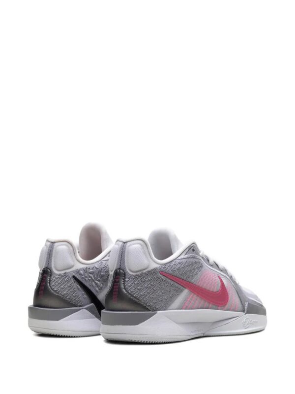 imgi_3_32844572_63693222_1000.jpg Nike Sabrina 2 textured sneakers