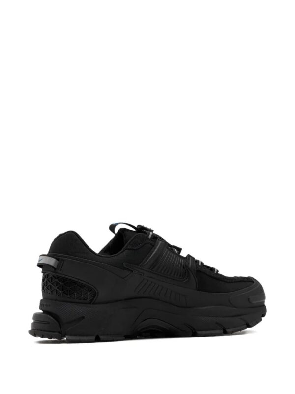imgi_3_33319429_64058531_1000.jpg Nike Zoom Vomero Roam drawstring sneakers