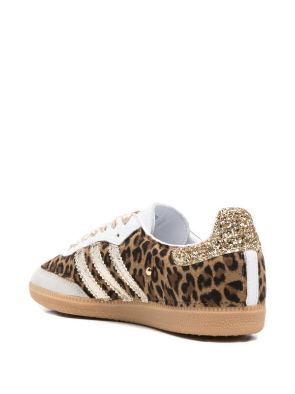 imgi_3_33601420_65057515_1000_52c7fb8d-a7a6-460d-bc0d-00e3d810951a.jpg adidas animal-print stripes sneakers