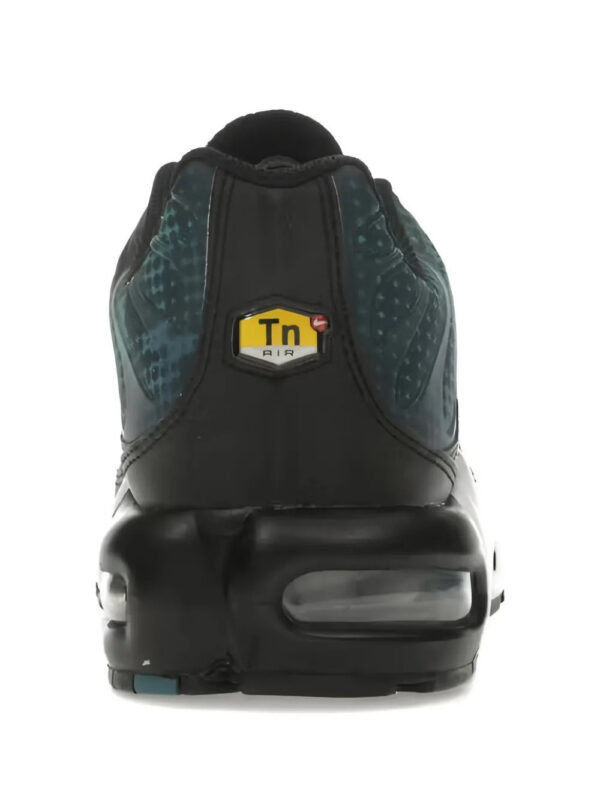 imgi_3_33982117_64897338_1000_b77b9902-4924-40e9-b0dd-3b160d410de3.jpg Nike Air Max Plus TN Dot Pattern lace-up sneakers