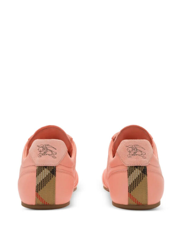 imgi_3_34152294_65282626_1000.jpg Burberry leather Knight Runner sneakers