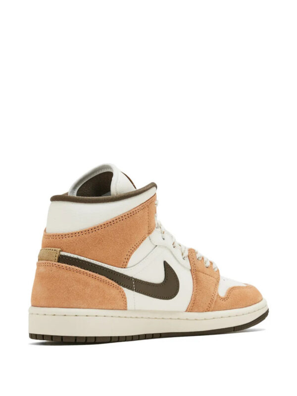 imgi_3_34255870_65406727_1000.jpg Nike Air Jordan 1 Mid sneakers
