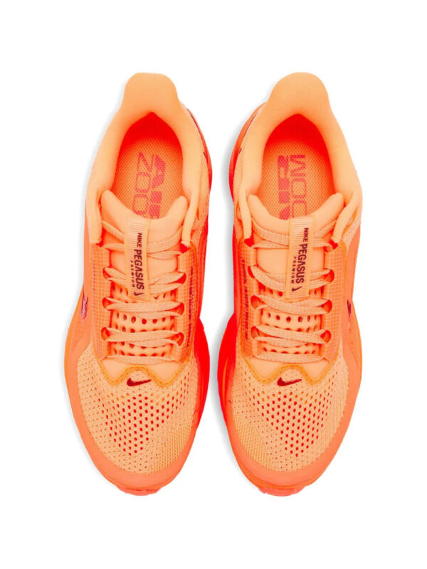Nike  Pegasus Premium perforated sneakers