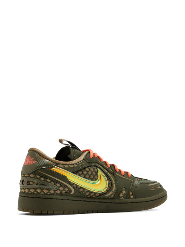 imgi_3_34256079_65421399_1000.jpg Nike Air Jordan 1 Low Method of Make logo sneakers