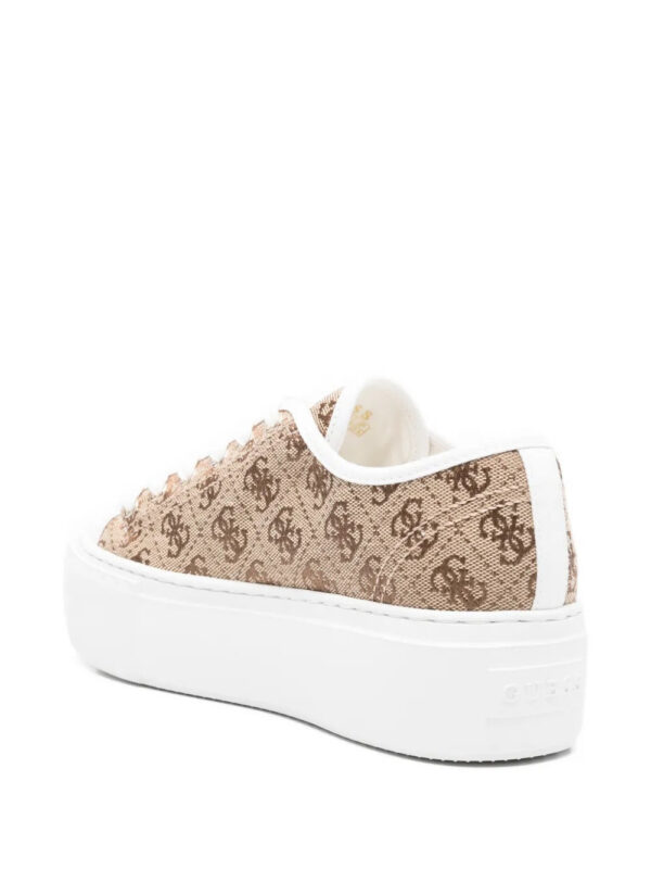 imgi_3_34413398_65769818_1000.jpg GUESS USA monogram platform sneakers