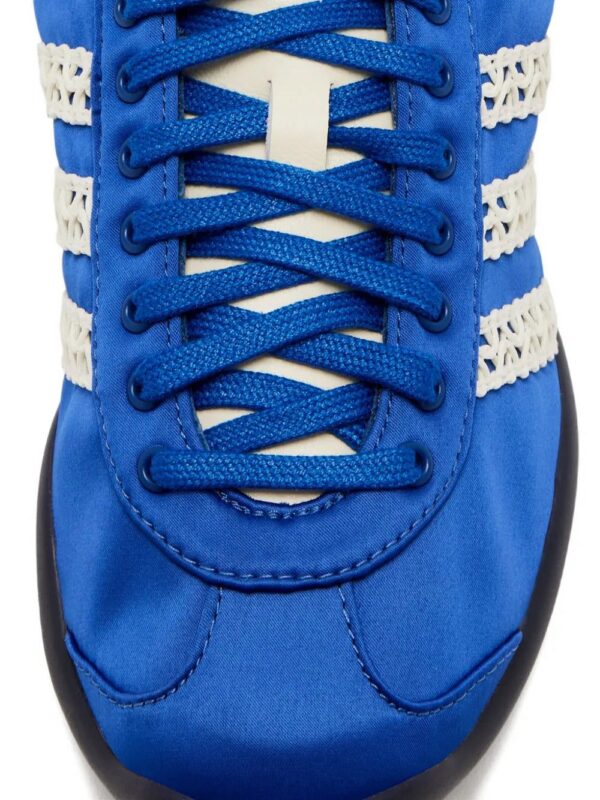 imgi_4_30971230_62103505_1000.jpg adidas lace-stripes sneakers