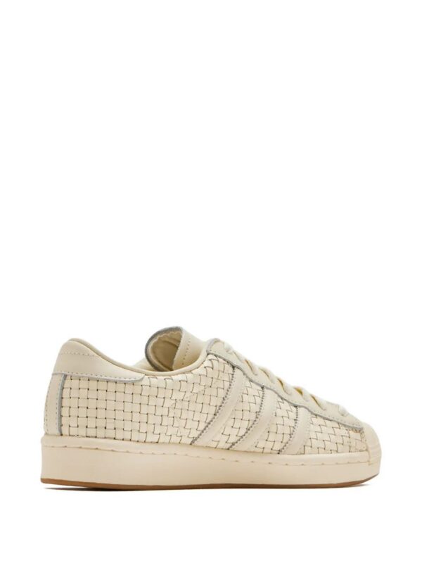 imgi_4_30971285_61763663_1000.jpg adidas Superstar sneakers