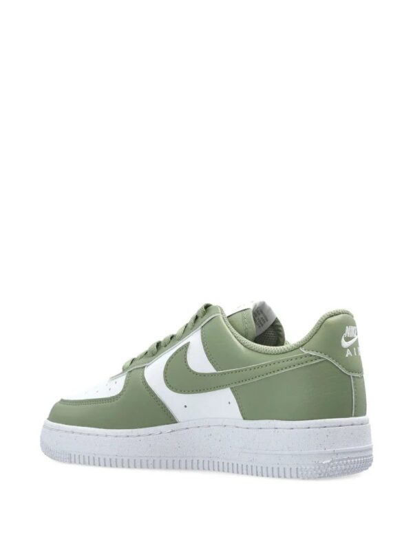 imgi_4_32384355_62550869_1000.jpg Nike lace-up fastening sneakers