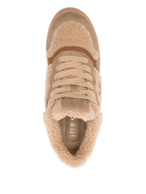 imgi_4_32459575_62998783_1000.jpg GUESS USA Miram panelled sneakers