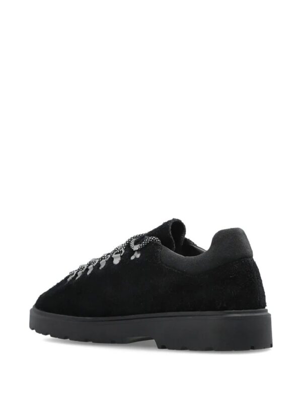 imgi_4_32538538_62796958_1000.jpg Lacoste Baseshot logo lace-up sneakers