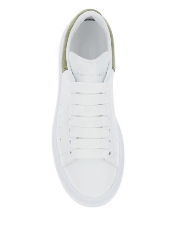 imgi_4_32738717_63908358_1000.jpg Alexander McQueen perforated-detail sneakers