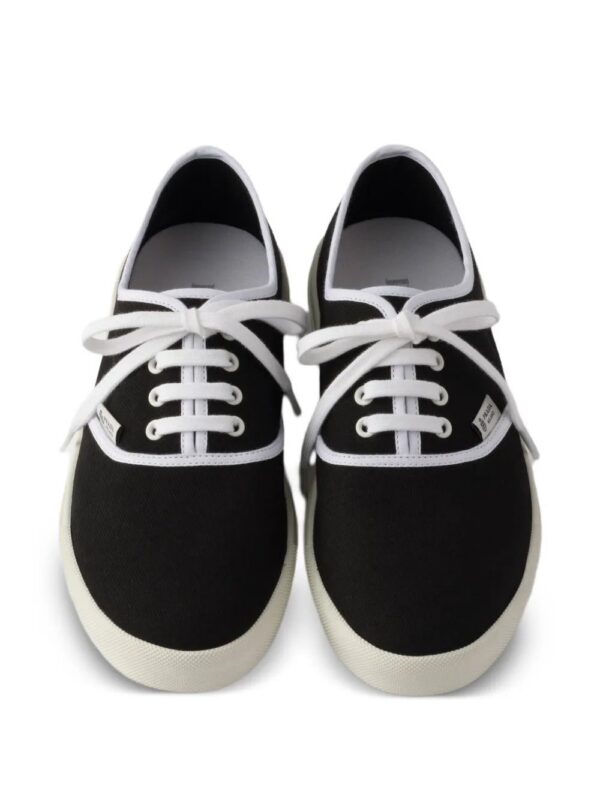 imgi_4_32991247_63449654_1000.jpg Prada lace-up round-toe sneakers