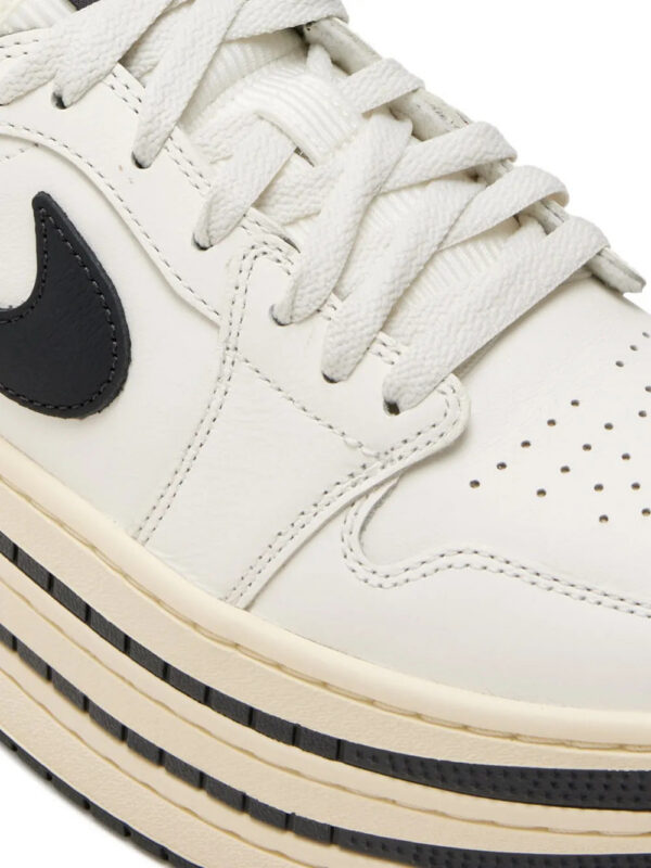 imgi_4_34256034_65409622_1000.jpg Nike Air Jordan 1 Triple Stack platform sneakers