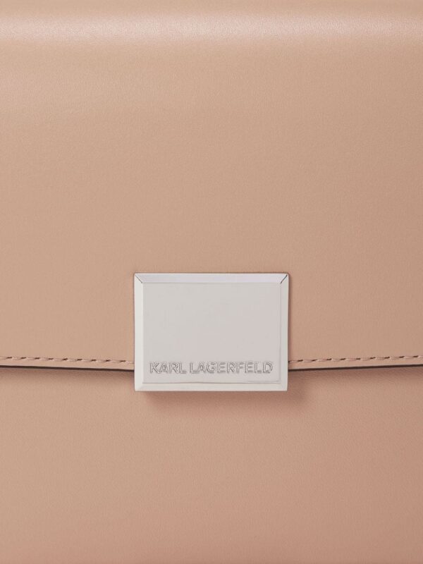 23000352_54063382_1000.jpg Karl Lagerfeld logo-engraved-buckle leather shoulder bag