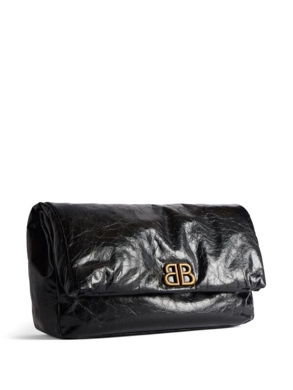 23022395_53439418_1000.jpg Balenciaga Monaco logo-plaque clutch bag