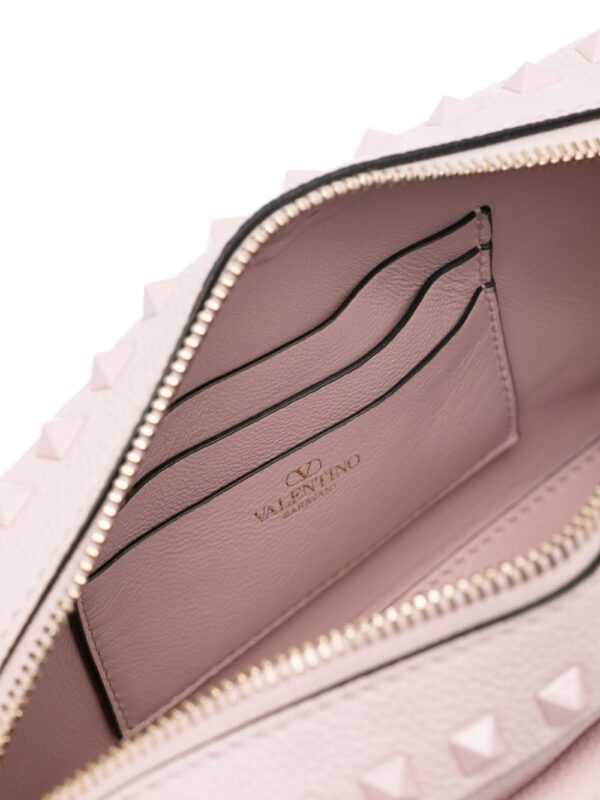 23032973_53299898_1000.jpg Valentino Garavani Rockstud-embellished crossboady bag