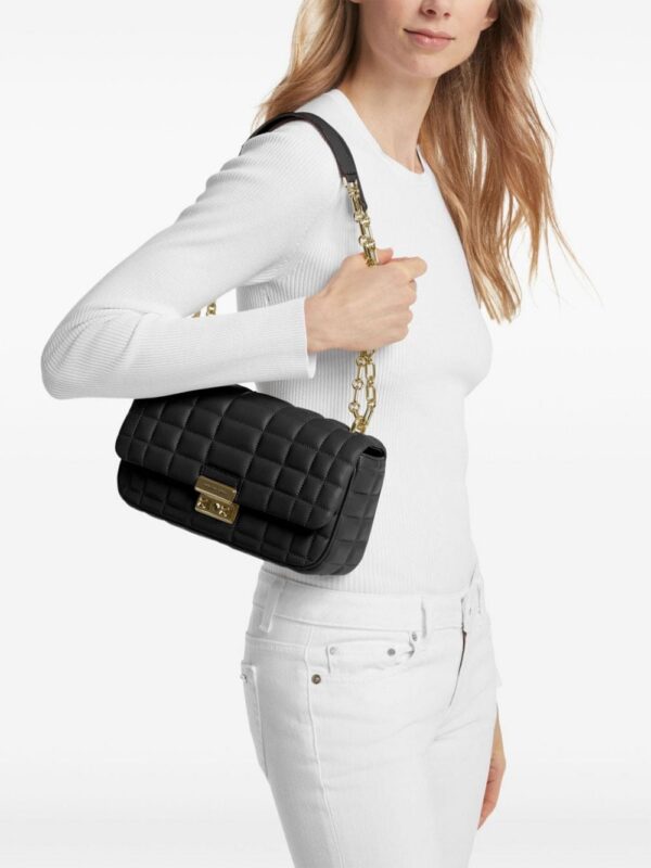 23097928_53438263_1000.jpg Michael Michael Kors Tribeca quilted leather shoulder bag