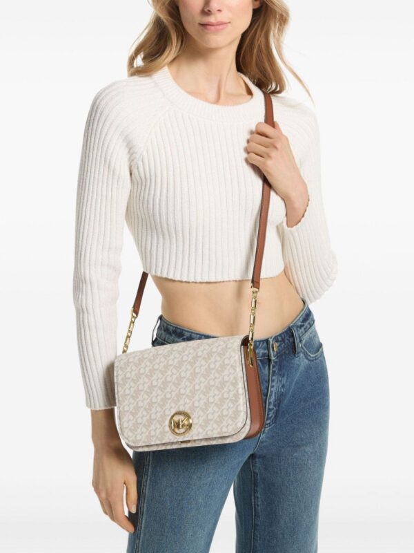 23097942_53389597_1000.jpg Michael Michael Kors Delancey logo-plaque crossbody bag