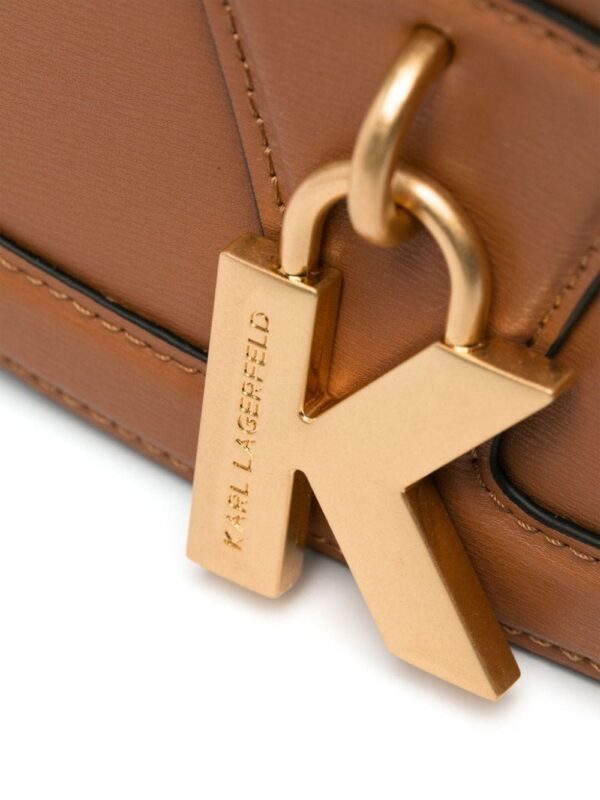 23172909_53342819_1000.jpg Karl Lagerfeld logo-charm crossbody bag