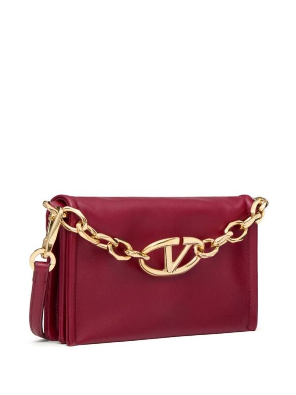 23444548_54001645_1000.jpg Valentino Garavani VLogo Chain leather clutch bag