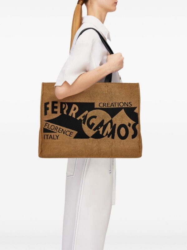 23495495_53714070_1000.jpg Ferragamo large Venna logo-embroidered tote bag