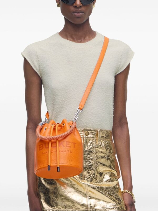23496072_53694848_1000.jpg Marc Jacobs The Leather Bucket bag