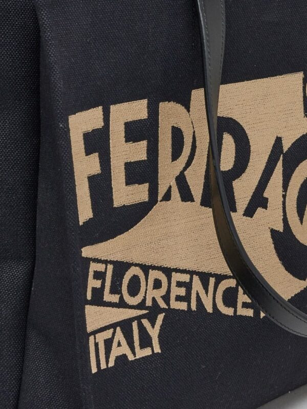 23496604_53714017_1000.jpg Ferragamo medium Venna logo-embroidered tote bag
