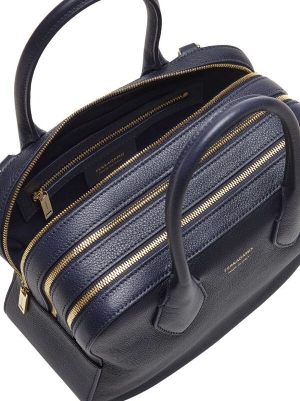 23496665_53714645_1000.jpg Ferragamo logo-stamp leather tote bag