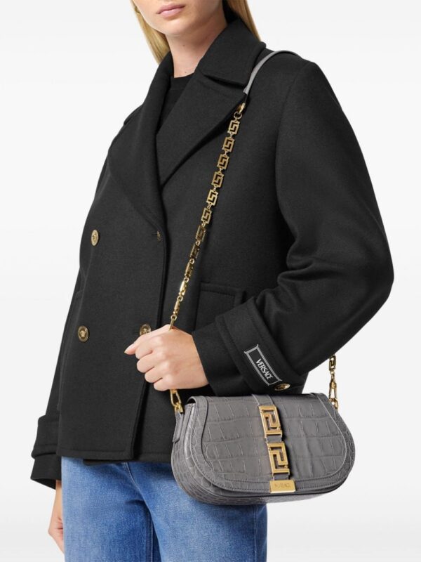 23498487_53899349_1000.jpg Versace Greca Goddess embossed shoulder bag