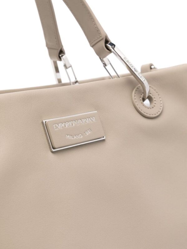 23538894_53674532_1000.jpg Emporio Armani medium MyEA eco-leather shopper bag