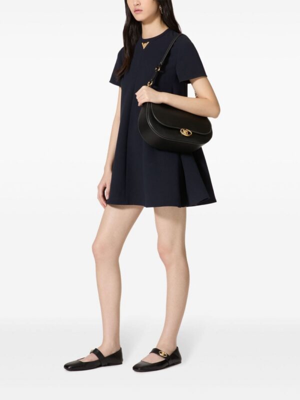 23556643_53623991_1000.jpg Valentino Garavani medium Ohval leather shoulder bag