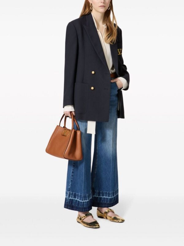 23557848_53623336_1000.jpg Valentino Garavani medium Alltime leather tote bag