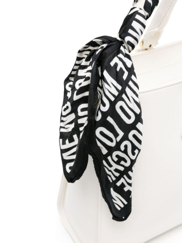 23622827_53603659_1000.jpg Love Moschino logo-plaque scarf-handle tote bag