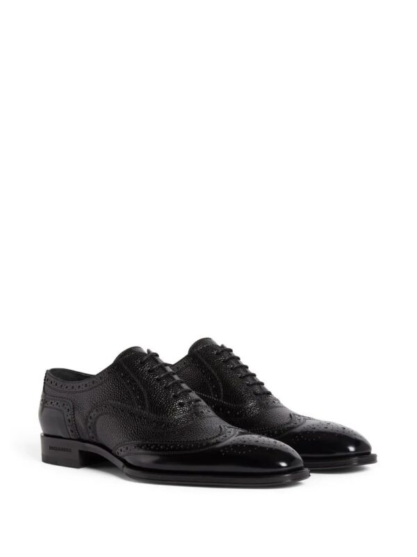 23652300_53848735_1000.jpg DSQUARED2 perforated-detail leather shoes