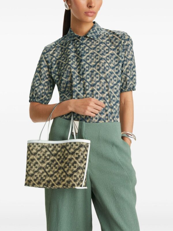 23802701_53738745_1000.jpg Tory Burch logo-print tote bag
