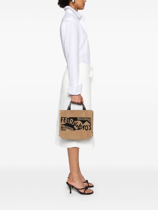 23821003_53880724_1000.jpg Ferragamo small logo-embroidered tote bag
