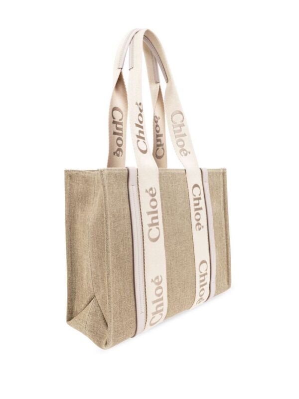23844258_53812877_1000.jpg Chloé medium Woody logo-strap linen tote bag