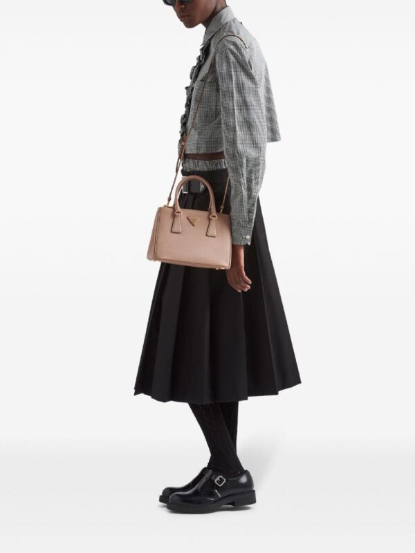23860996_53994796_1000.jpg Prada small Galleria Saffiano leather bag