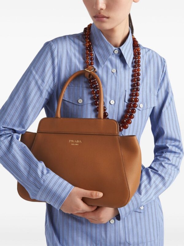 23861641_53953846_1000.jpg Prada medium leather tote bag